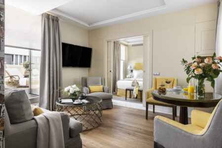 Urso Suite with Terrace Living Room