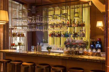 Brach-Madrid-Bar-Guillaume-de-Laubier-Decembre-