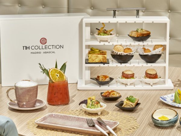 nh_collection_abascal_gastronomy_the_box_brunch_fruit-5770x3852_0.jpg